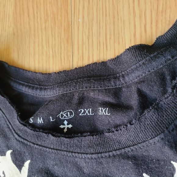 Affliction shirt made in the USA - Picture 3 of 7